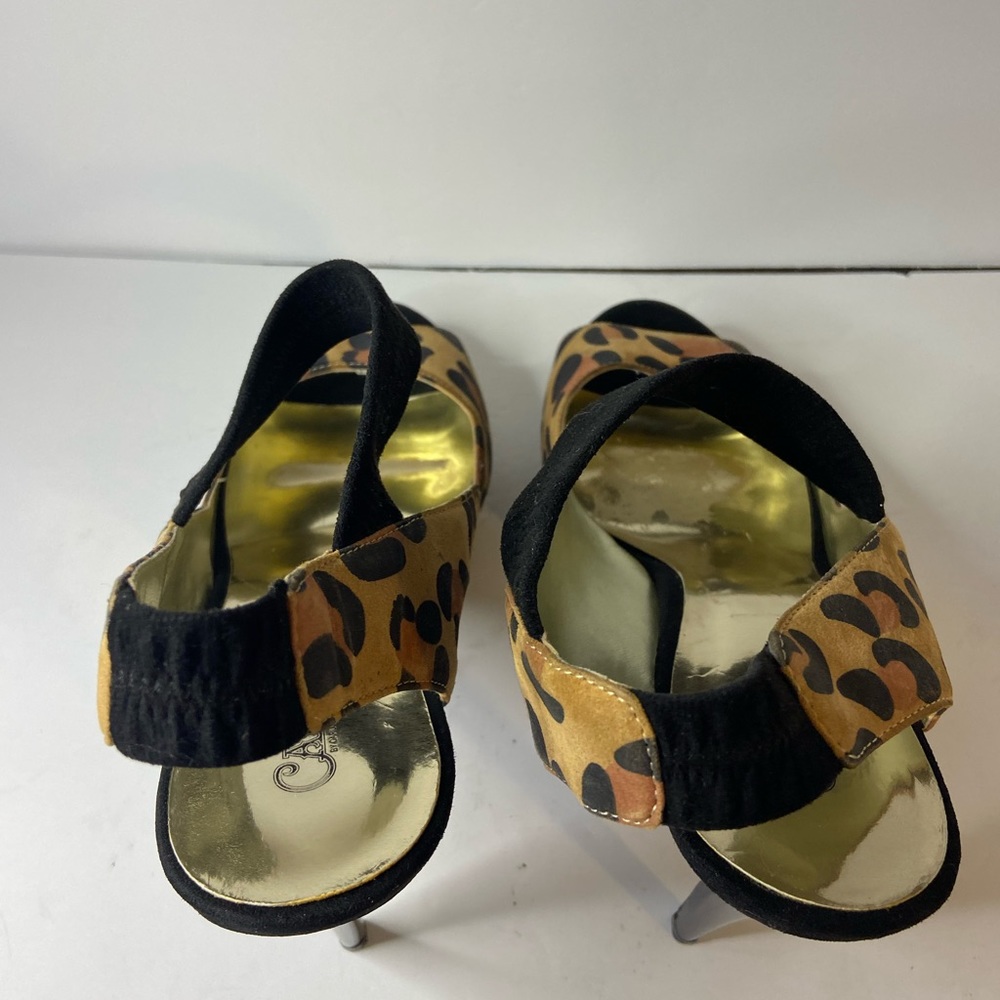 Carlos by Carlos Santana Women's Cosette leopard Dress Pump size 10 - Picture 5 of 15